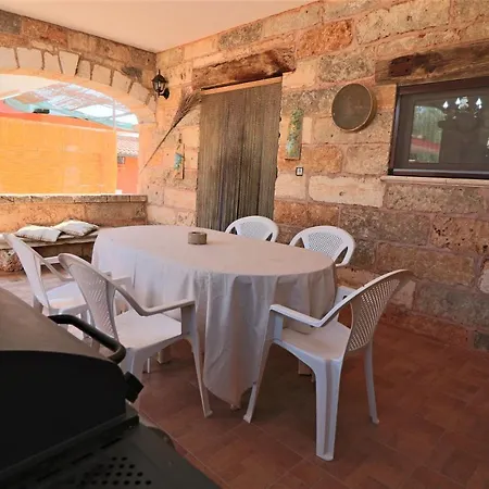 Casa Vacanza Muddy Waters A Torre Suda Nel Salento Nyaraló *